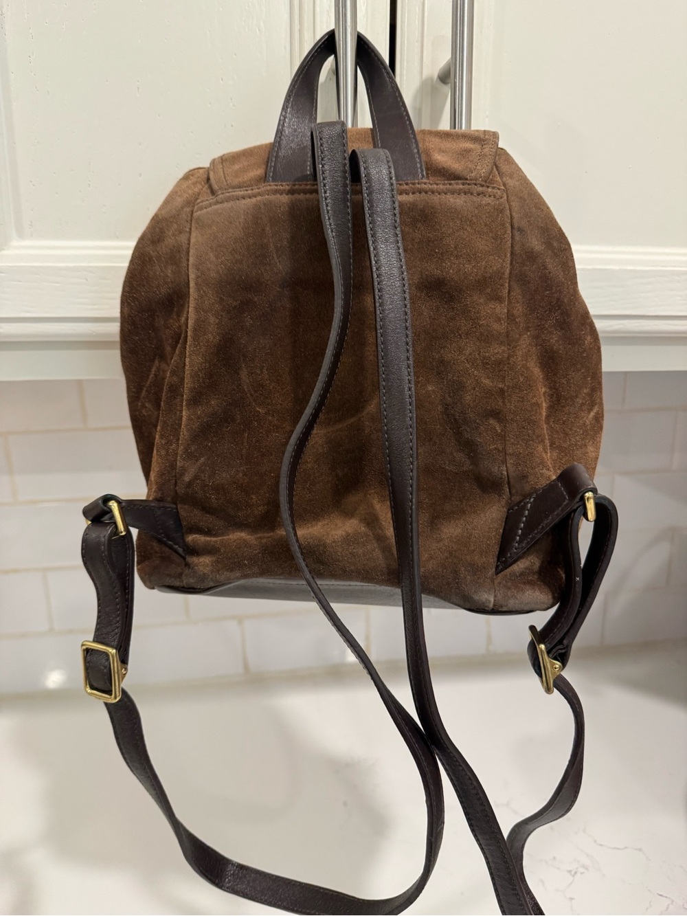 Vintage Coach Suede 9878 Leather Women's Drawstring Bucket Brown
Small Backpack - Picture 7 of 11